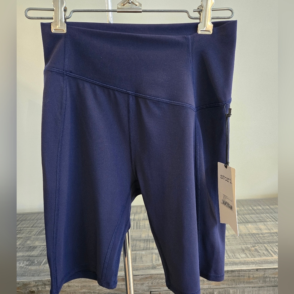 NWT Stori Unscripted Shorts Size 6